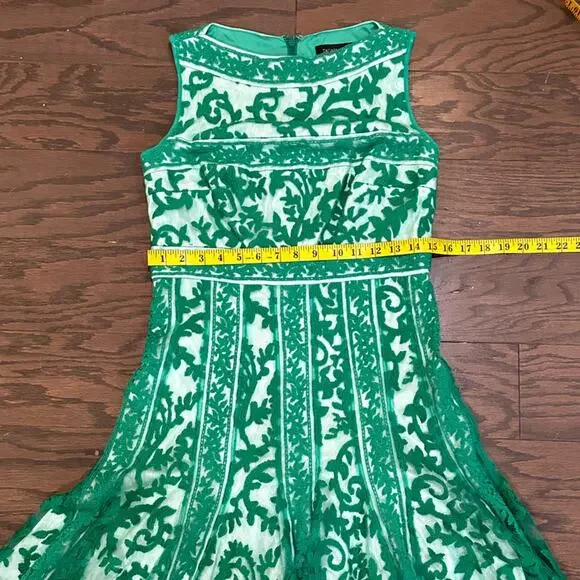 Tadashi Shoji Green Lace Embroidered Fit-and-Flare Cocktail Dress Size 6 - Picture 7 of 10